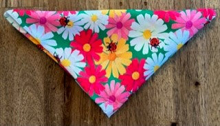 Green Bandana With Flowers And Ladybugs